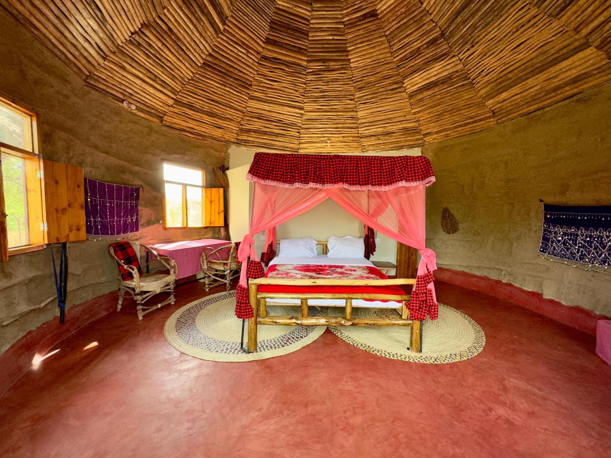 Maasai Eco Boma & Lodge - Experience Maasai Culture Makuyuni Exterior foto