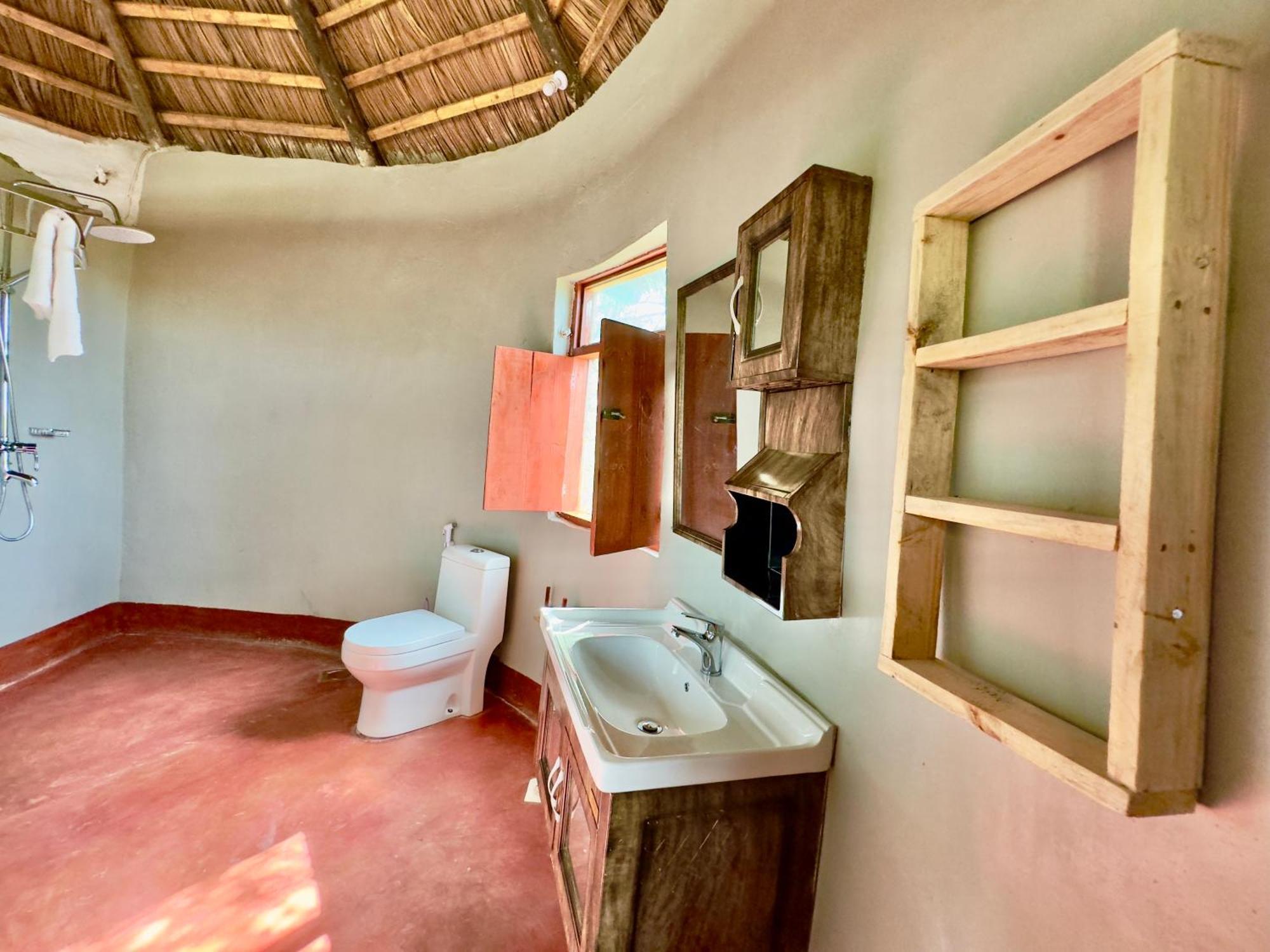 Maasai Eco Boma & Lodge - Experience Maasai Culture Makuyuni Exterior foto