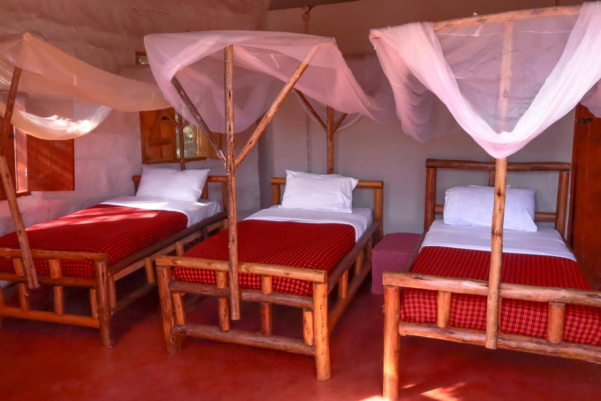 Maasai Eco Boma & Lodge - Experience Maasai Culture Makuyuni Exterior foto